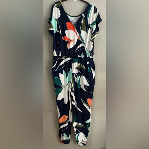 Cuddl Duds Pants - Cuddl Duds Jumpsuit LP Navy Floral NEVER WORN